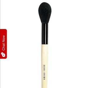 Bobbie Brown sheers powder brush